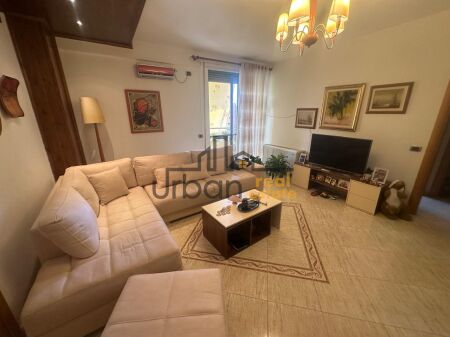 ~~EKSKLUZIVE~~
Shitet, Apartament 2+1+2, Pazari i Ri, Tiranë - 220,000€ | 95 m²