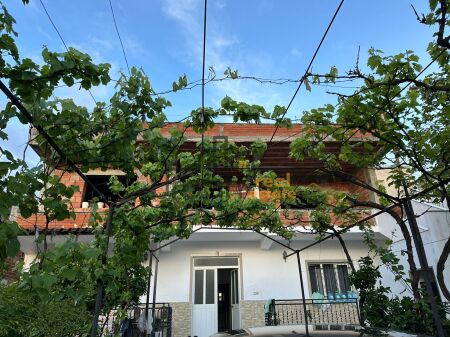 For sale, 2-storey house, Fresku, Tirana - €200,000 140 m²
