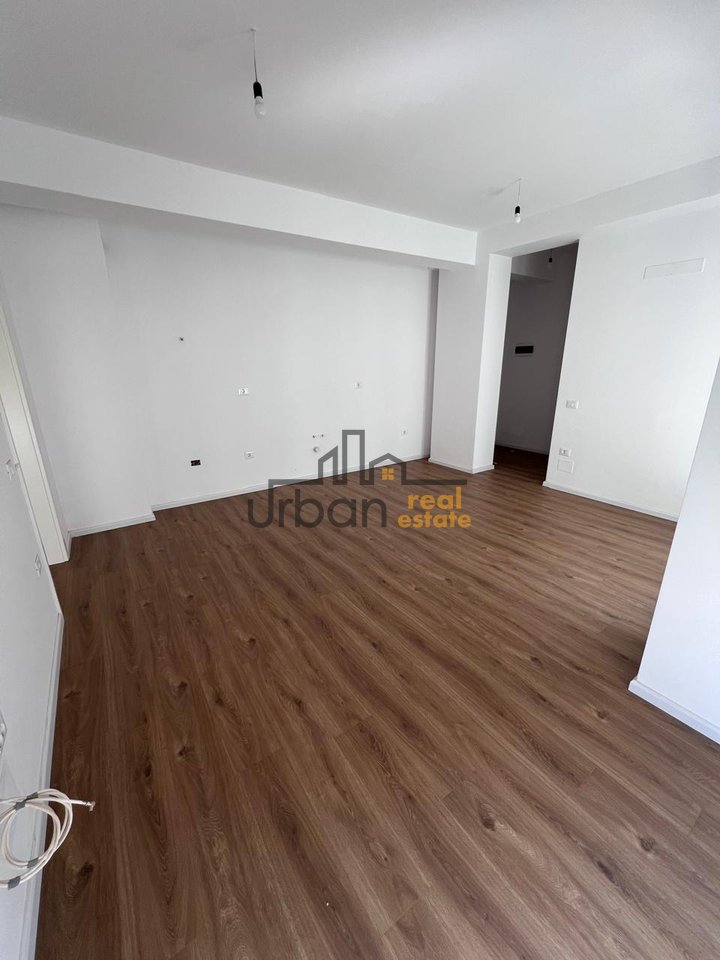 Shitet, Apartament 1+1, Rezidenca Kaimi, Tiranë - 103000€ | 64m²