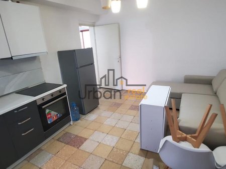 In affitto, appartamento 1+1, Ministero degli Affari Esteri, Tirana - €400 | 60 m²