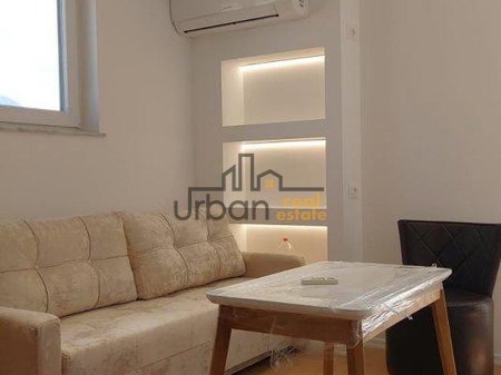 Qera, Apartament 1+1+ Verandë, Rruga Ferit Xhajko, Tiranë - 600€ | 75 m²