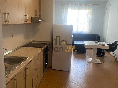Qera Apartament 1+1 te Fresku, Tiranë - 300€ | 68 m²