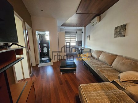 Affitto, Appartamento 2+1, Centro, Tirana - 600€ | 72 m²