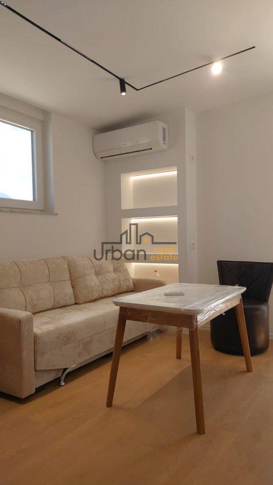 Qera, Apartament 1+1+ Verandë, Rruga Ferit Xhajko, Tiranë - 600€ | 75 m²