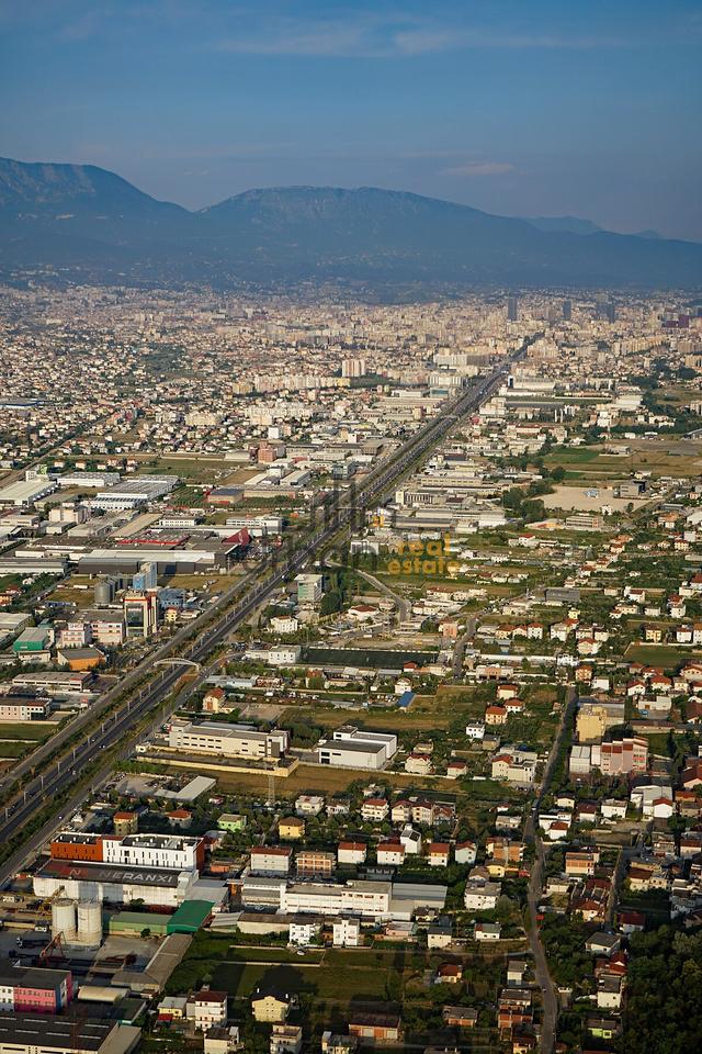 Land for Sale in Kashar, Tirana - €180,000 | 600 m²