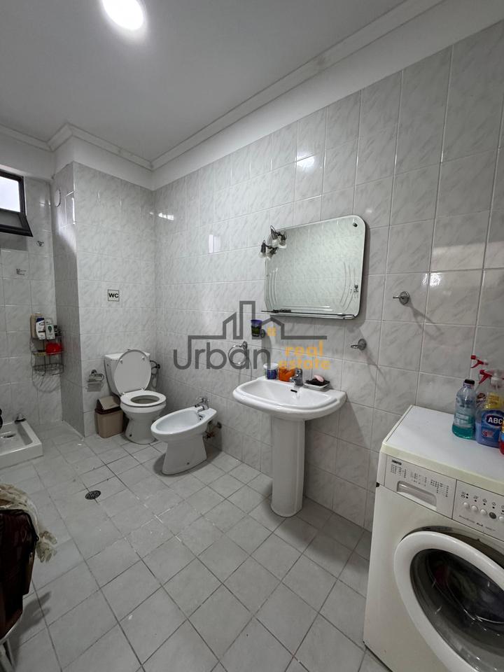 Appartamento 2+1 in vendita in via 5 Maji, Tirana - 135.000€ | 100 m²