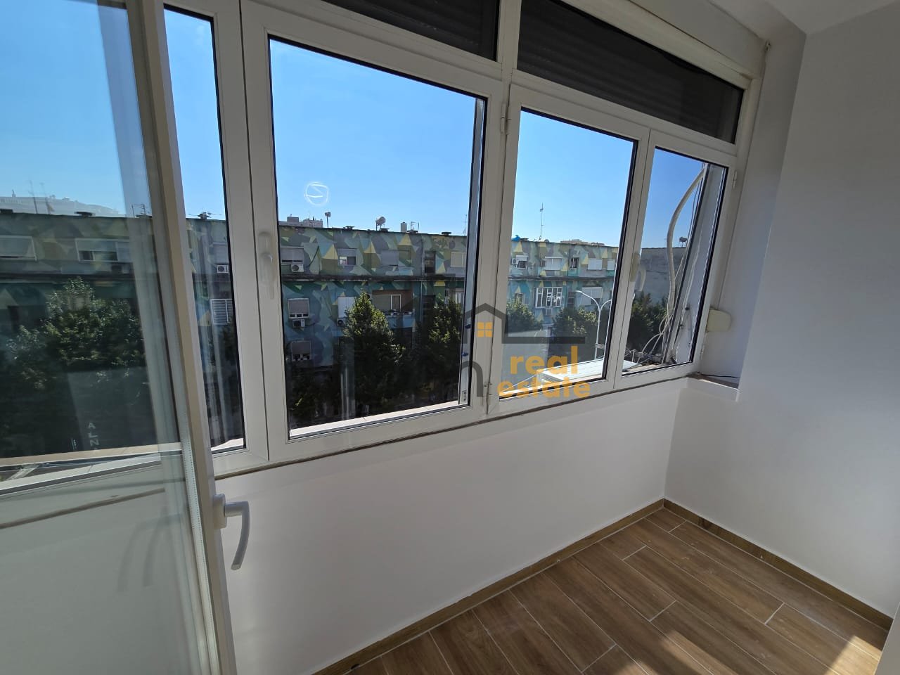 Appartamento 2+1 in vendita in via Bardhyl, Tirana - €145.000 | 77 m²