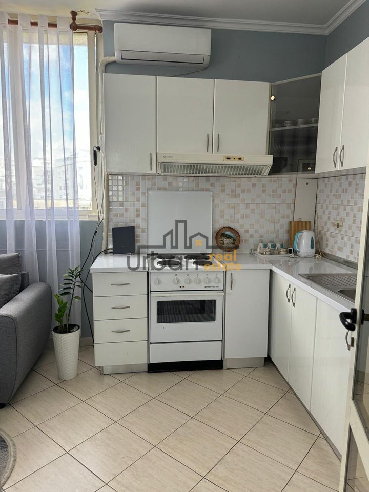 In affitto, Appartamento 1+1, Via Durrës, Tirana - 550€ | 45 m²