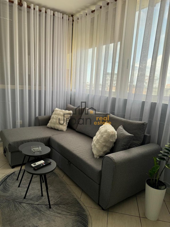In affitto, Appartamento 1+1, Via Durrës, Tirana - 550€ | 45 m²