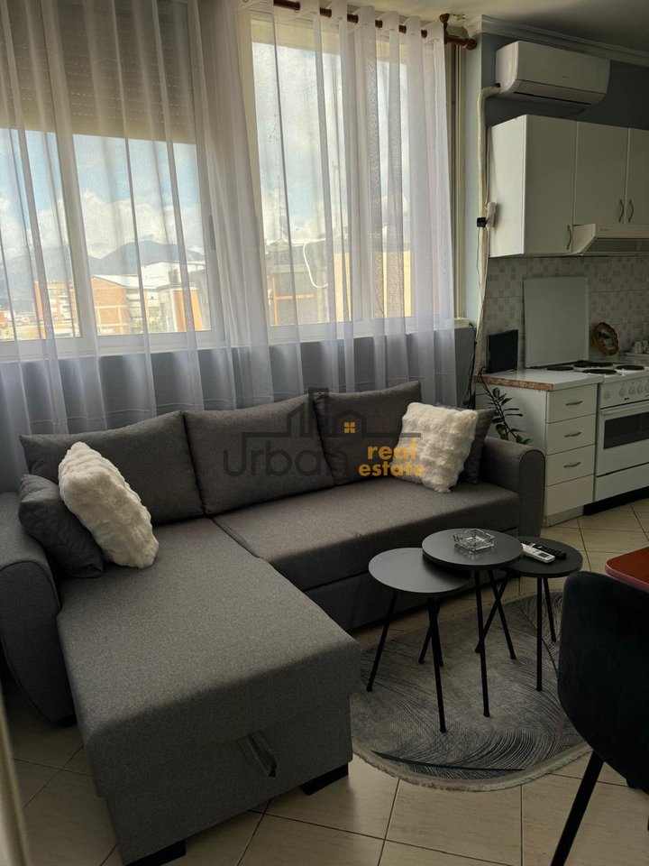 In affitto, Appartamento 1+1, Via Durrës, Tirana - 550€ | 45 m²