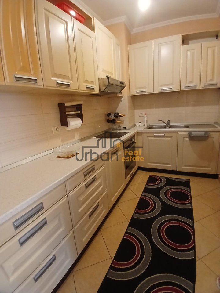 In vendita, Appartamento 1+1, Yzberish, Tirana - €106.000 | 82 m²