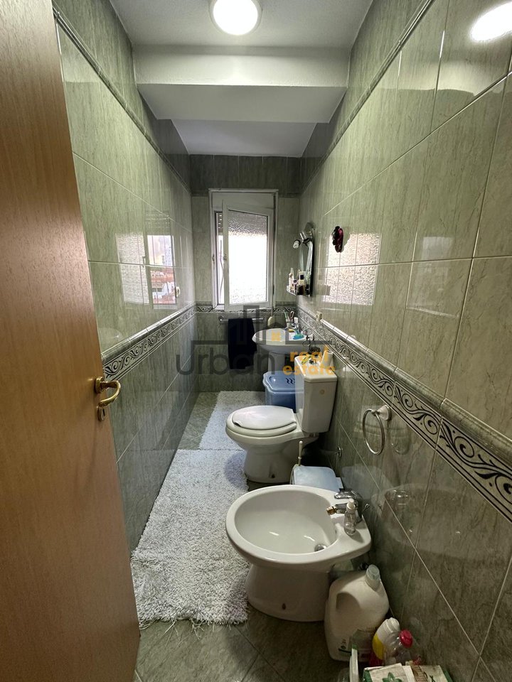 Shitet, Apartament 3+1+2, Brryli, Tiranë - 150,000€ | 99.2 m²