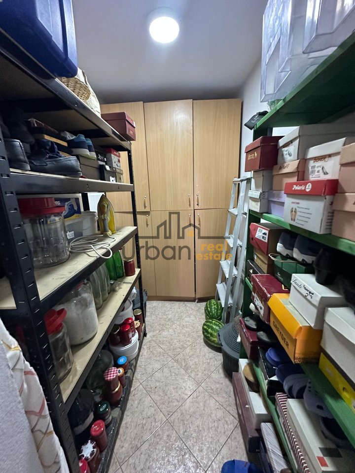 Shitet, Apartament 3+1+2, Brryli, Tiranë - 150,000€ | 99.2 m²