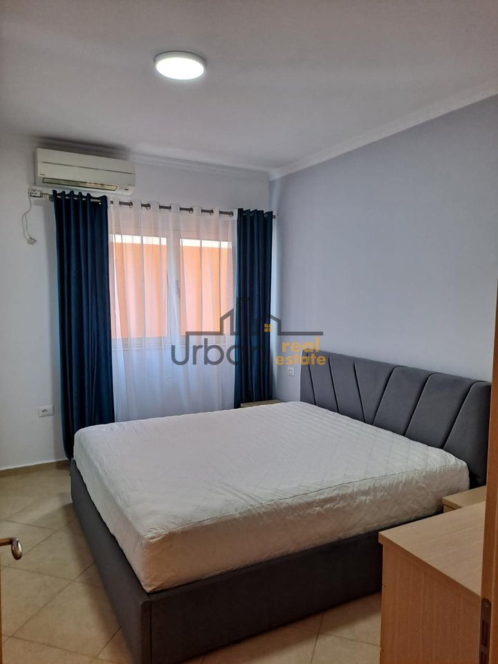 Qera, Apartament 2+1+ Garazh, Liqeni i Thatë, Tiranë - 1000€ | 110 m²