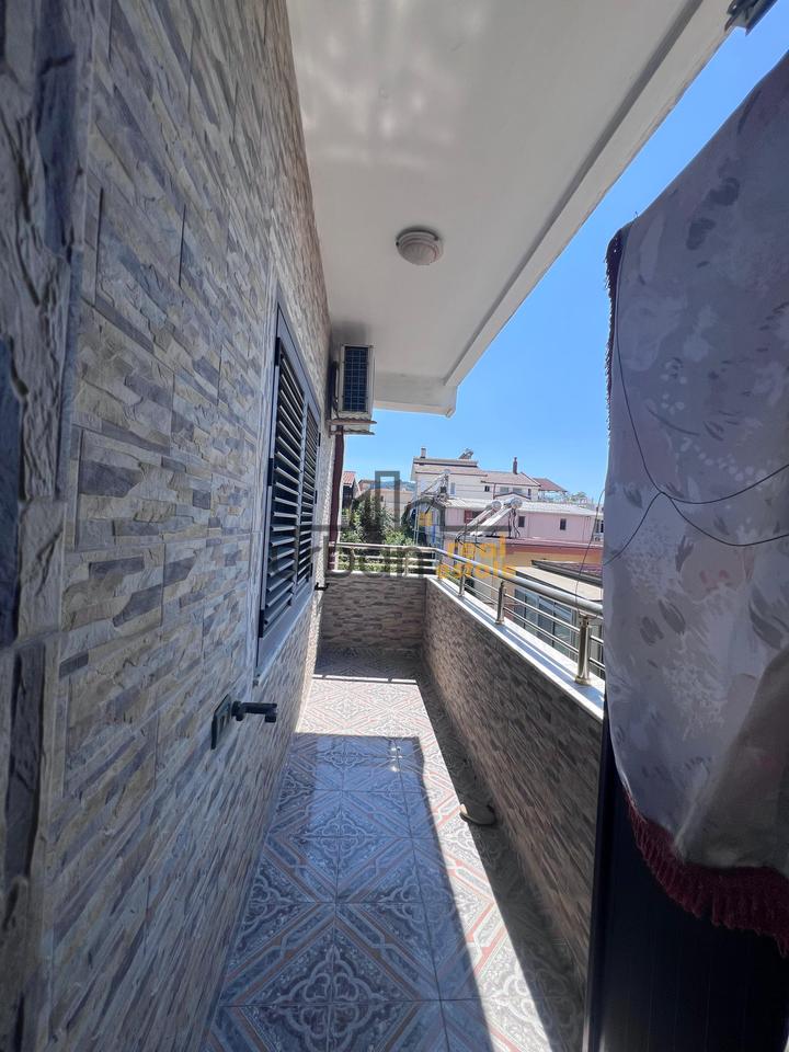In Affitto, Casa Privata, Old Sauk, Tirana - 450€ | 110 m²
