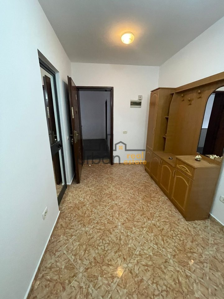In affitto, appartamento 1+1, Kinostudio, Tirana - €370 | 55 m²