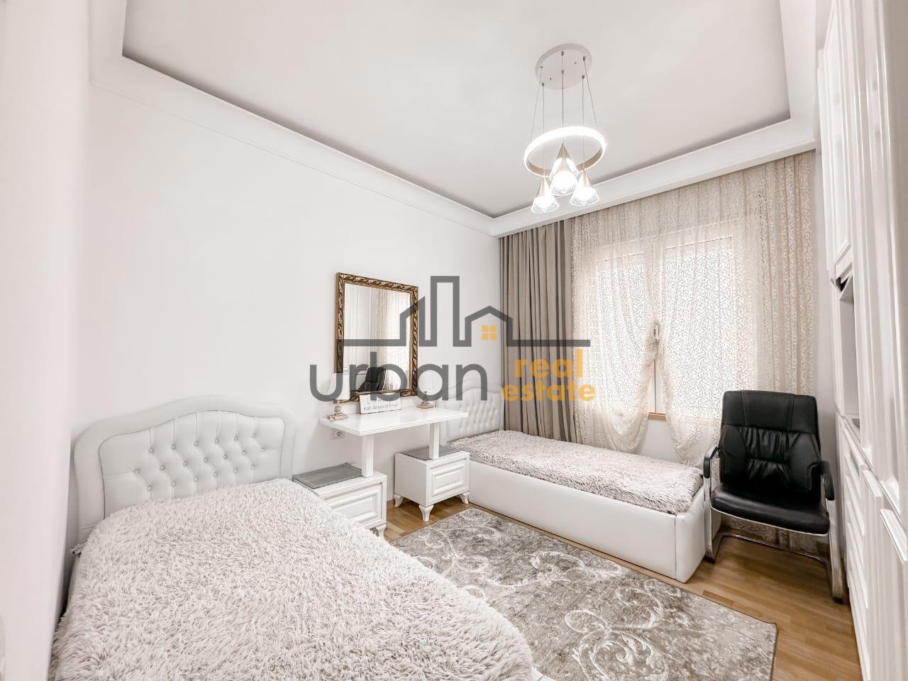 In vendita, Appartamento 3+1+2, Giardino Botanico, Tirana - 250000€ | 123 m²