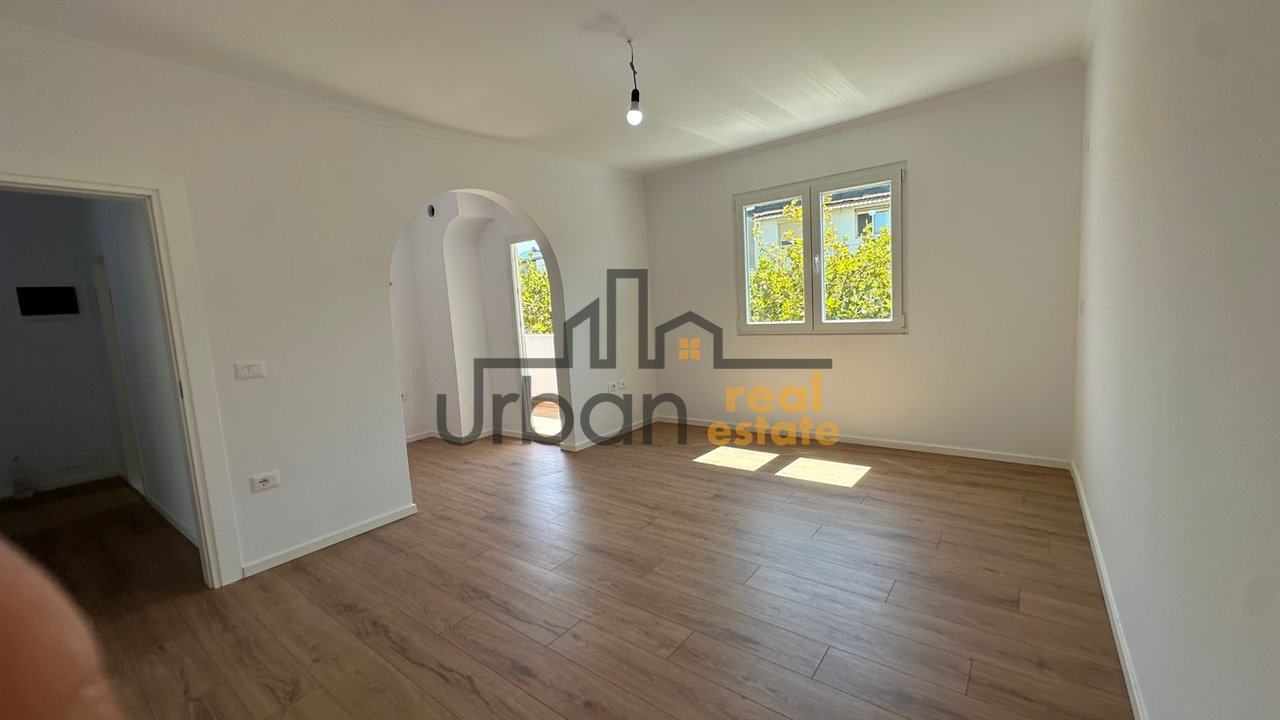 Shitet Apartament 2+1 te Pediatria, Tiranë - 129,000€ | 73 m²