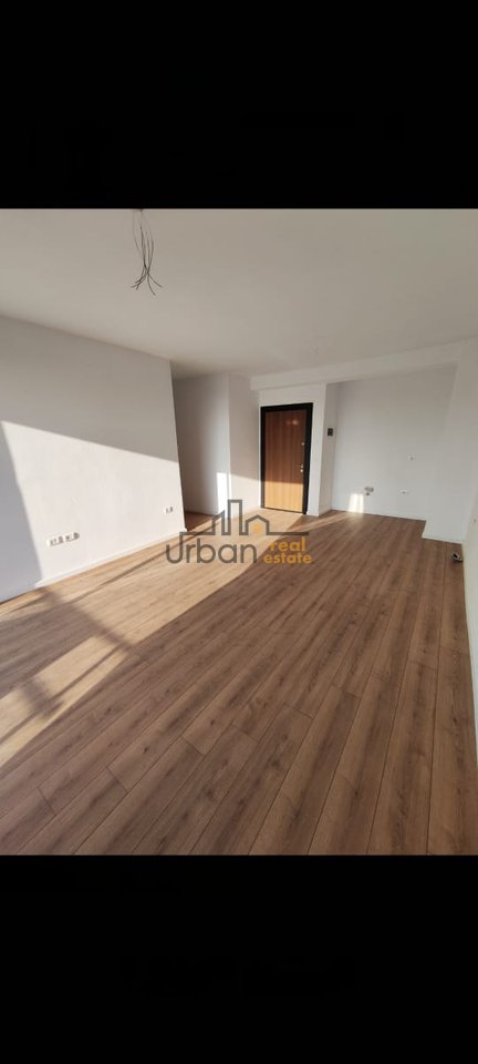 Shitet  Apartament 1+1,   Fresku, Tiranë - 83,000€ | 63 m²