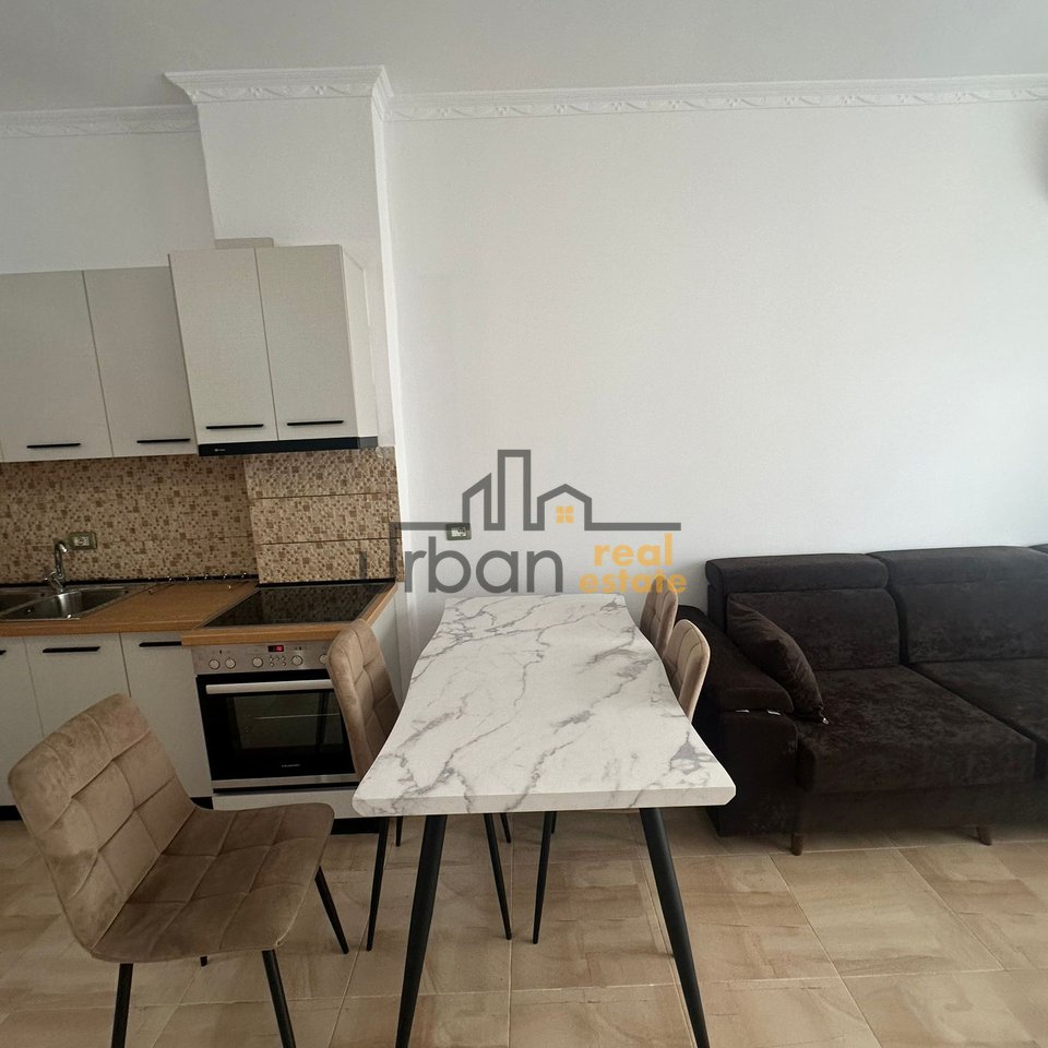 For Rent Apartment 3+1+2+Parking Space at New Maternity, Tirana - 750€ | 95 m²