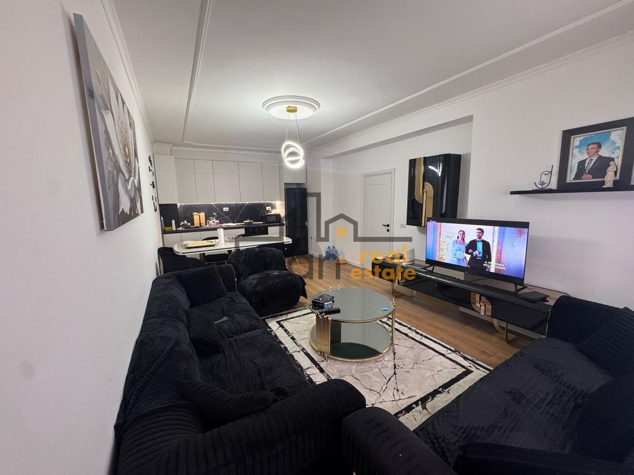Shitet , Apartament 2+1+1, Porcelan, Tiranë - 155000€ | 90 m²