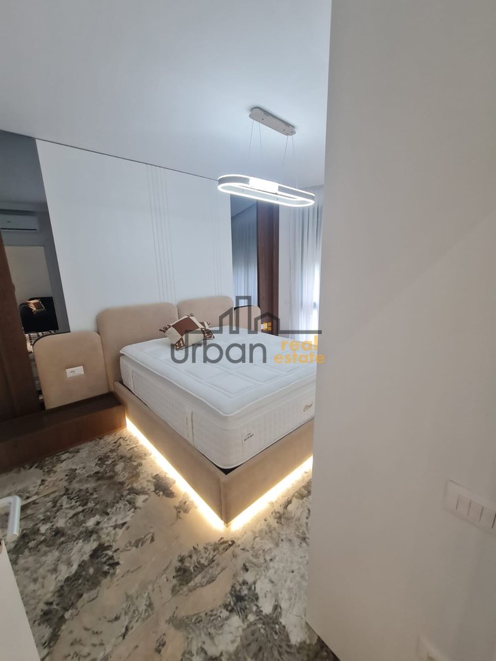 Qera Apartament 1+1+ Post parkim te Liqeni i Thatë, Tiranë - 1200€ | 80 m²