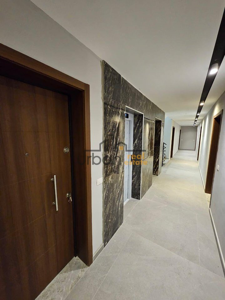 For rent, Business space, Red School, Tirana - 550€ | 56 m²