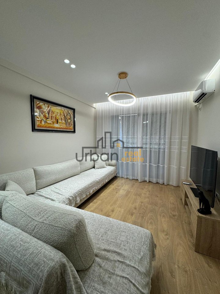 For Rent Apartment 2+1+2 + Parking Space at Komuna e Parisit, Tirana - 1200€ | 110 m²