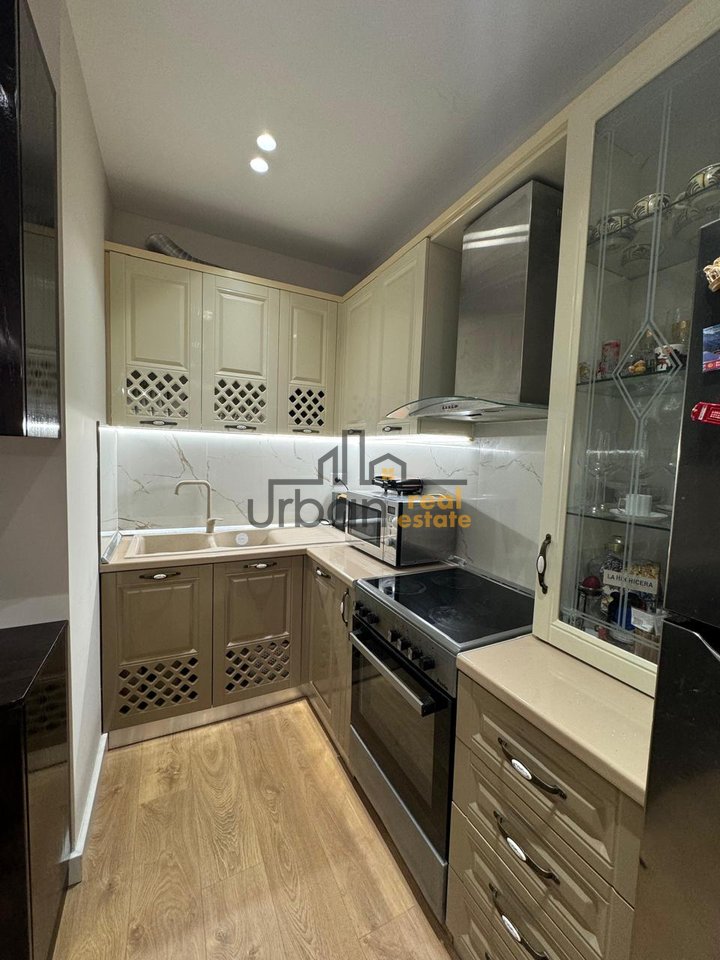 For Rent Apartment 2+1+2 + Parking Space at Komuna e Parisit, Tirana - 1200€ | 110 m²