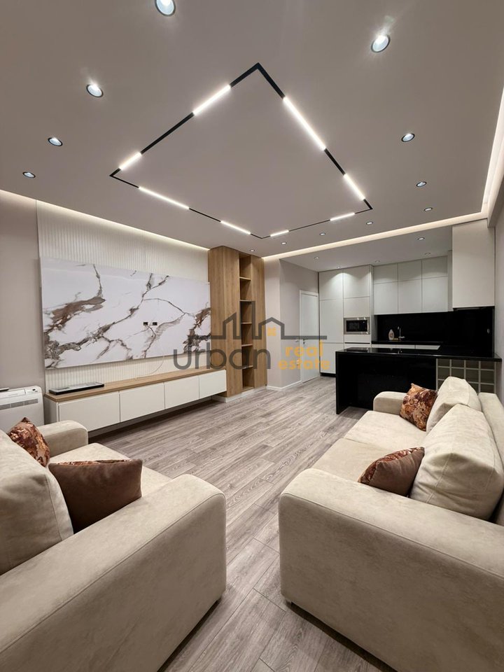 Affitto Appartamento 1+1 ad Astir, Tirana - 600€ | 70 m²
