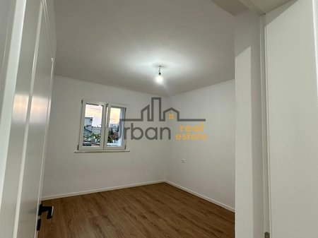 Shitet Apartament 1+1 te Bulevardi Zogu i Parë, Tiranë - 153,000€ | 55 m²