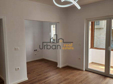 Shitet Apartament 1+1 te Xhamia Xhura, Tiranë - 95,000€ | 51 m²