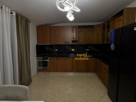 Affitto Appartamento 2+1 a Kodra e Priftit, Tirana - 550€ | 140 m²