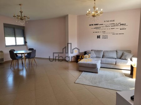 Affitto Appartamento 3+1+3 Balconi al Lago di Tirana, Tirana - 1000€ | 211 m²