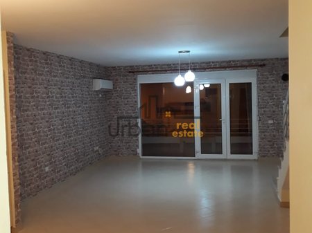 In vendita, Duplex, Kodra e Diellit, Tirana - 280000€ | 160 m²