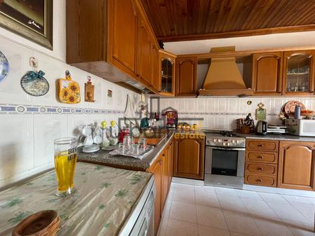 Qera, Apartament 2+1,  Tregu Elektrik, Tiranë - 500€ | 140 m²