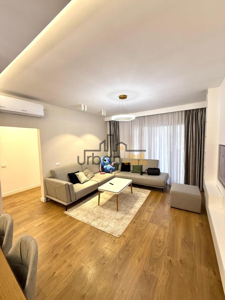 Affitto Appartamento 2+1 in Via Elbasani, Tirana - 900€ | 110 m²