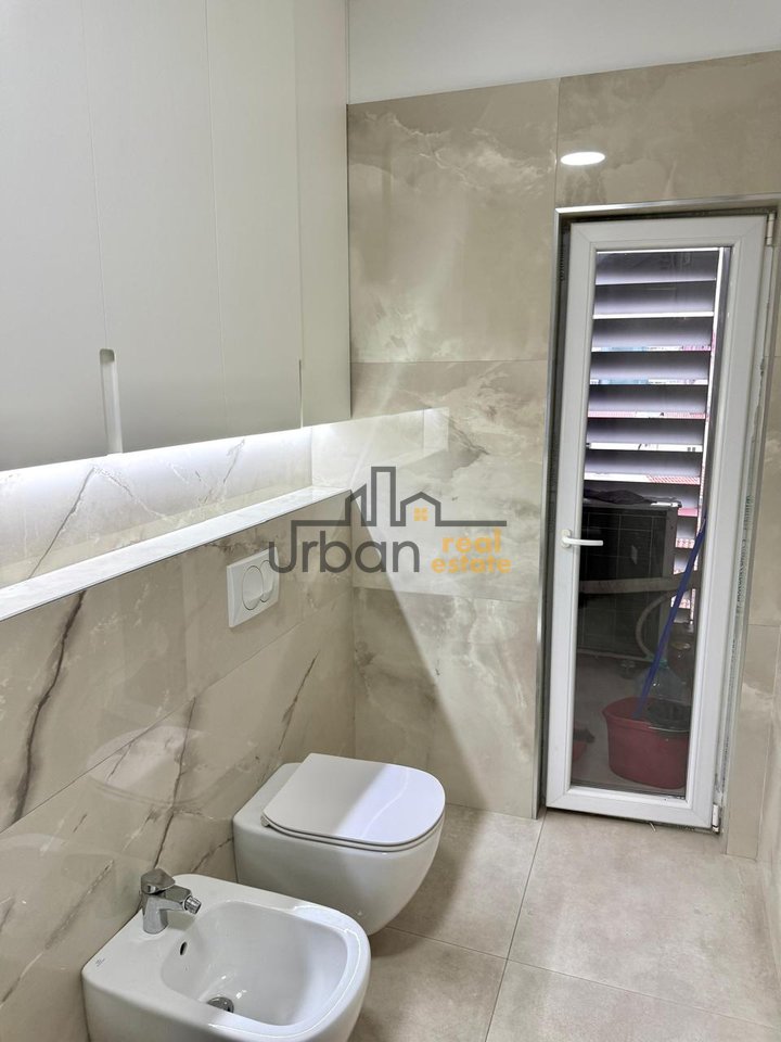 Affitto Appartamento 2+1 in Via Elbasani, Tirana - 900€ | 110 m²