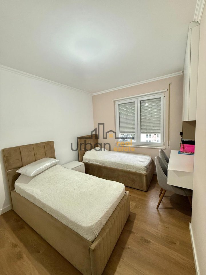 Affitto Appartamento 2+1 in Via Elbasani, Tirana - 900€ | 110 m²