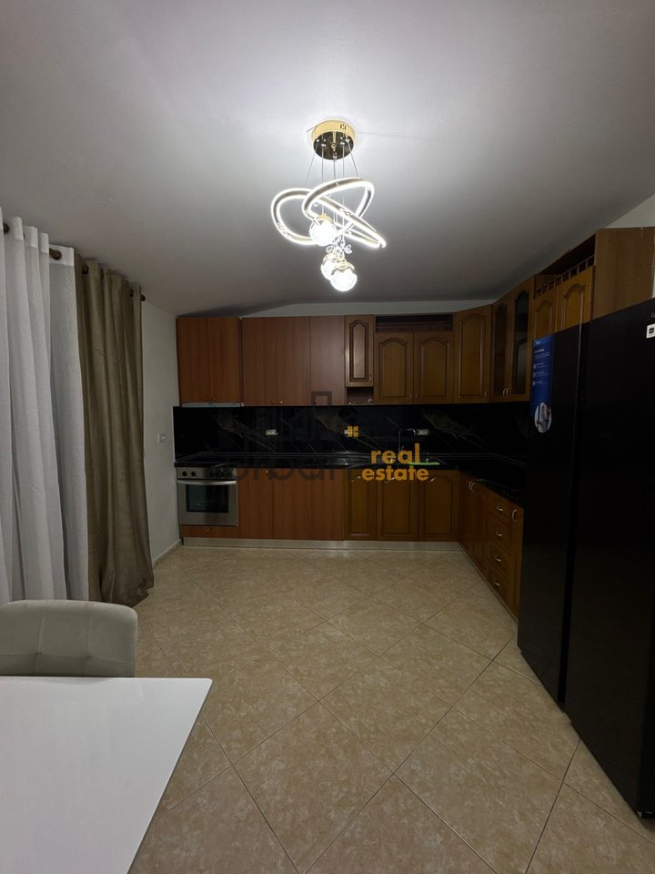 Affitto Appartamento 2+1 a Kodra e Priftit, Tirana - 550€ | 140 m²