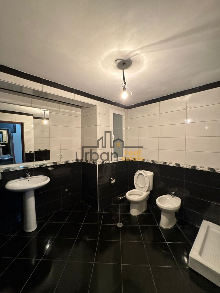 Affitto Appartamento 2+1 a Kodra e Priftit, Tirana - 550€ | 140 m²