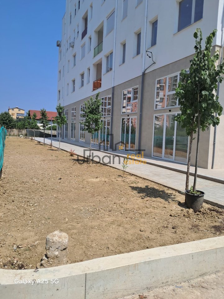 Qera Apartament 1+1  në Astir, Tiranë - 400€ | 60 m²