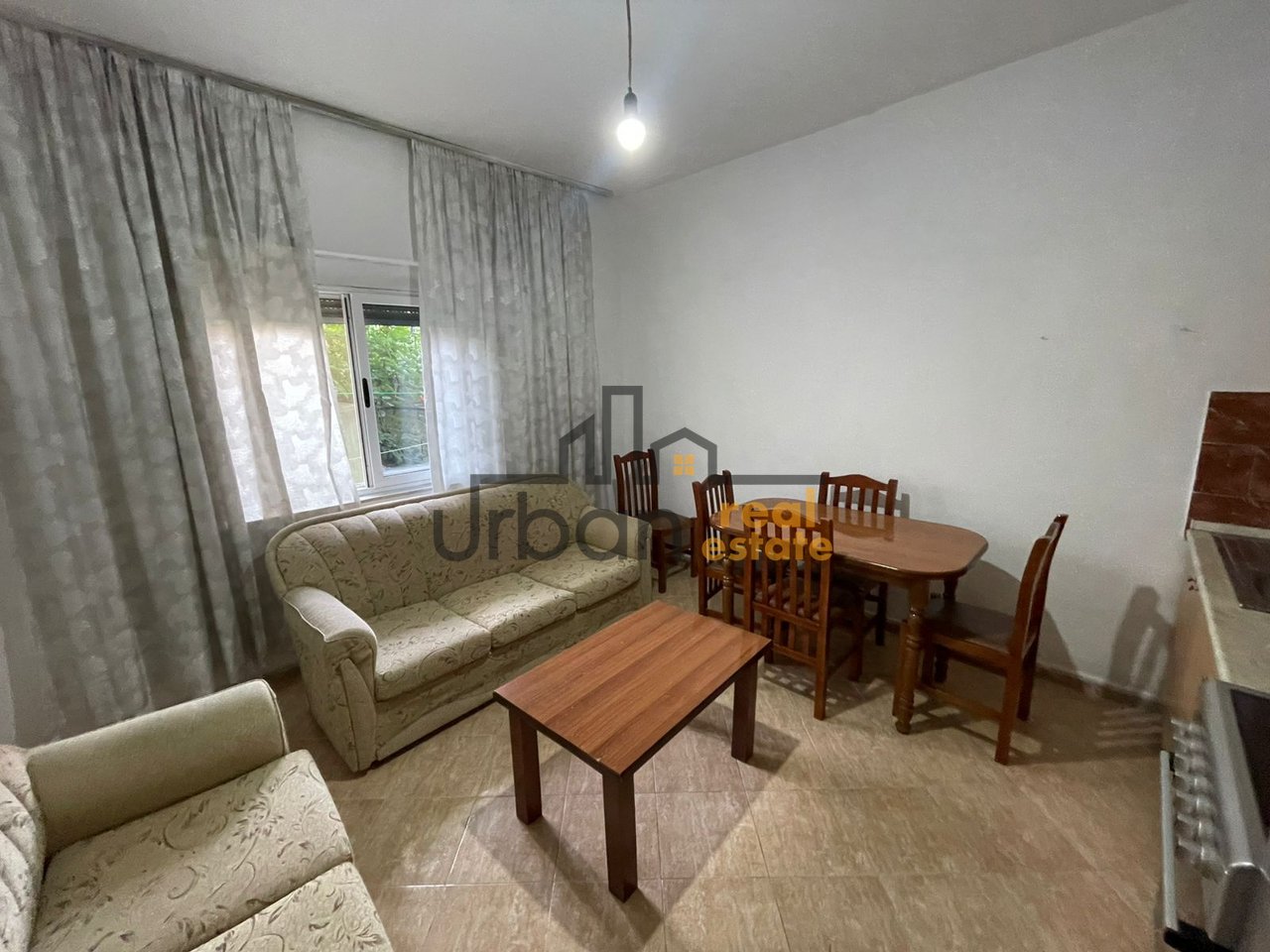 Affitta Appartamento Villa 1+1 in Via 5 Maji, Tirana - 350€ | 60 m²