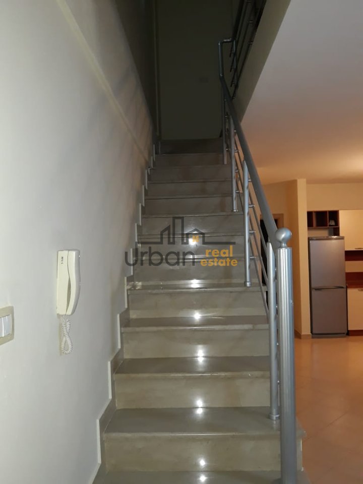 In vendita, Duplex, Kodra e Diellit, Tirana - 280000€ | 160 m²