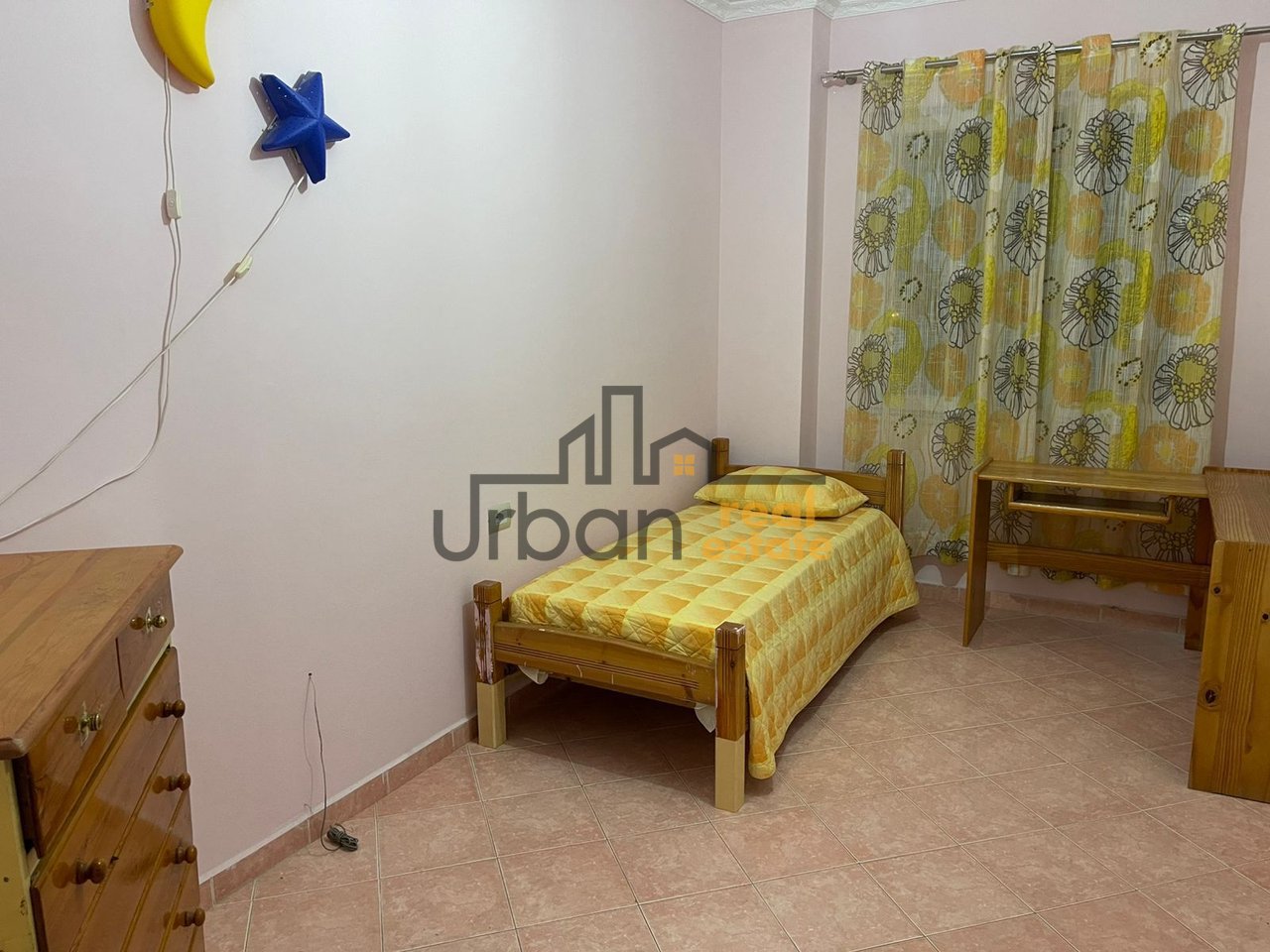 Affitto, Appartamento 2+1+2 Balconi, Yzberisht, Tirana - 500€ | 110 m²