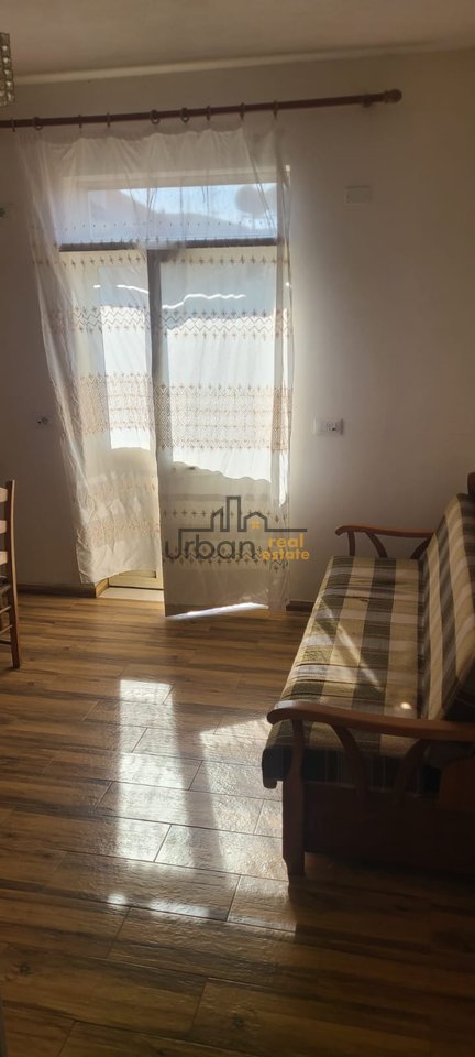 Apartament me Qera 1+1 në Ali Demi, Tiranë - 300€ | 2 kati | Sipërfaqe 53m²