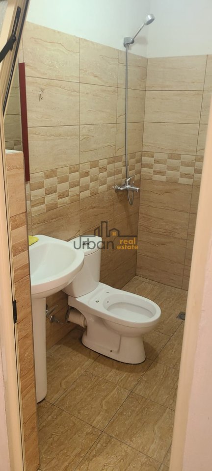Apartament me Qera 1+1 në Ali Demi, Tiranë - 300€ | 2 kati | Sipërfaqe 53m²