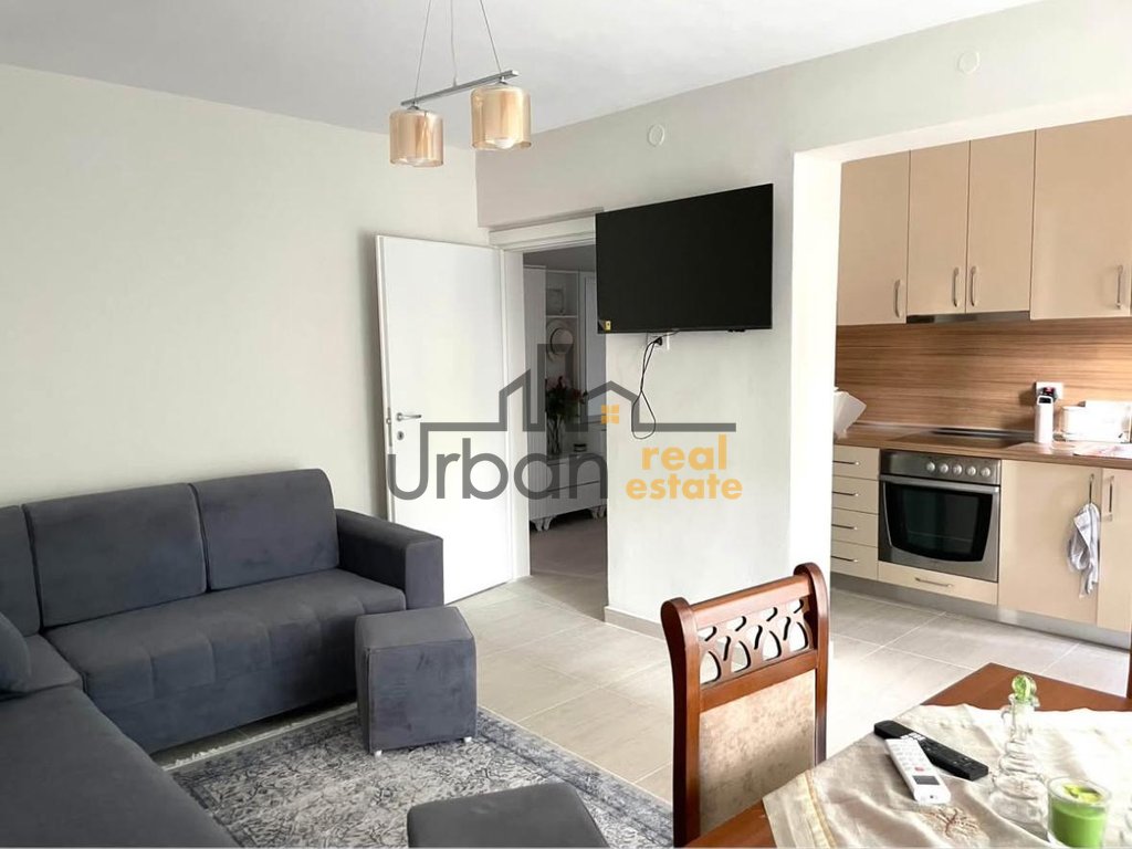 urbanrealestate.al