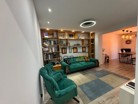 In affitto, appartamento 2+1, Blloku, Tirana - €1200 | 96 m²