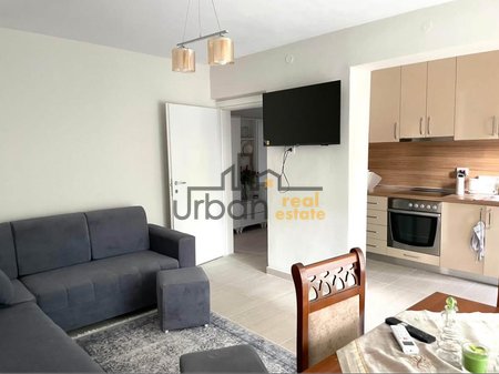 Qera, Apartament 3+1, Rruga Fortuzi, Tiranë - 750€ | 90 m²